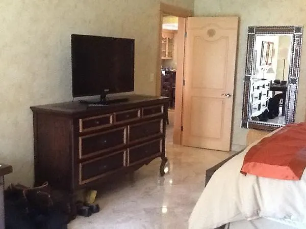 Apartahotel Villa La Estancia Cabo San Lucas México